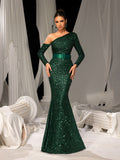 Elegant Glittering Sequin Evening Gown with Asymmetrical Sleeves – One-Shoulder Luxury Evening Wear for Red Carpet, Formal Galas & High-End Events