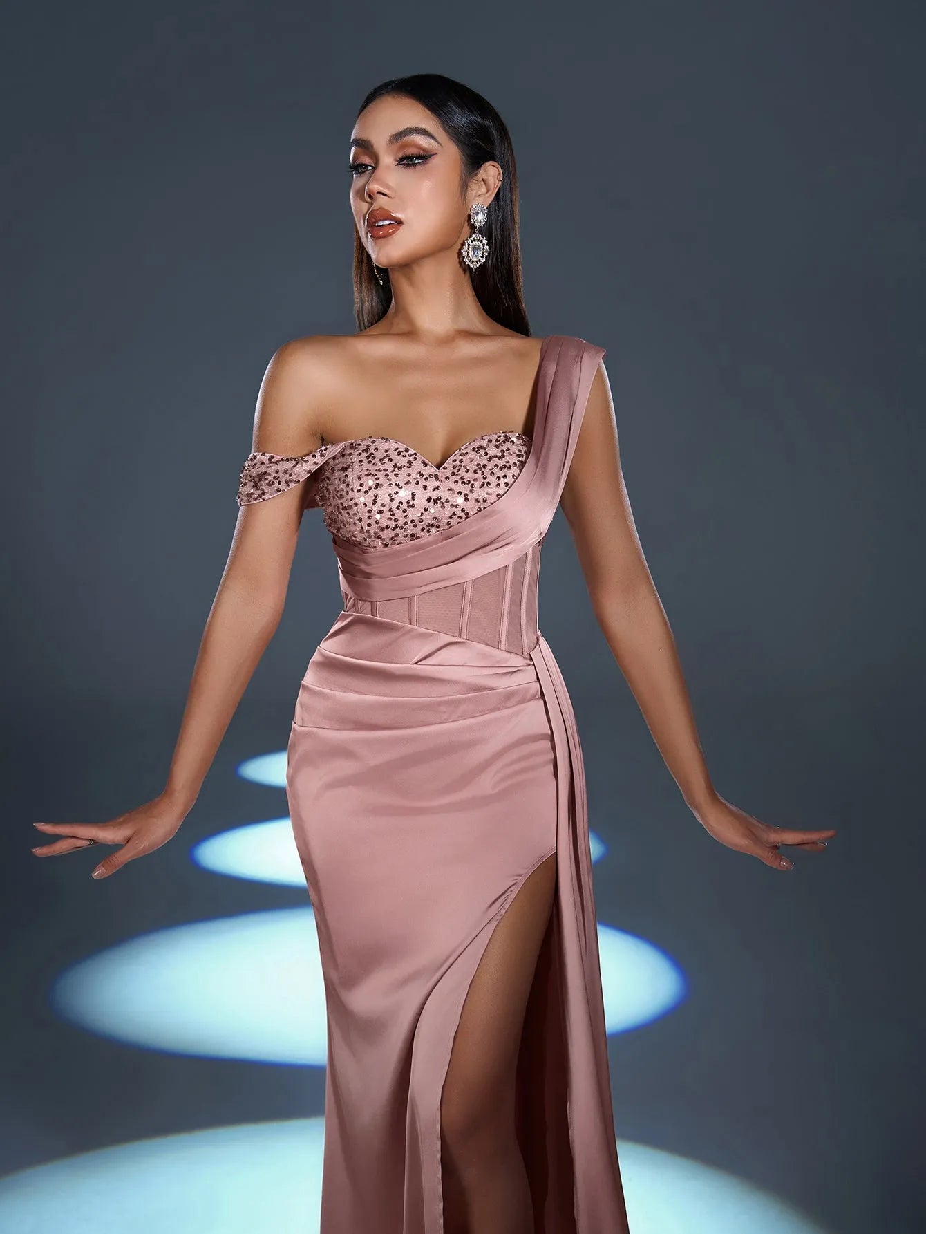 Elegant Asymmetrical Neck Split Mermaid Hem Satin Evening Dress