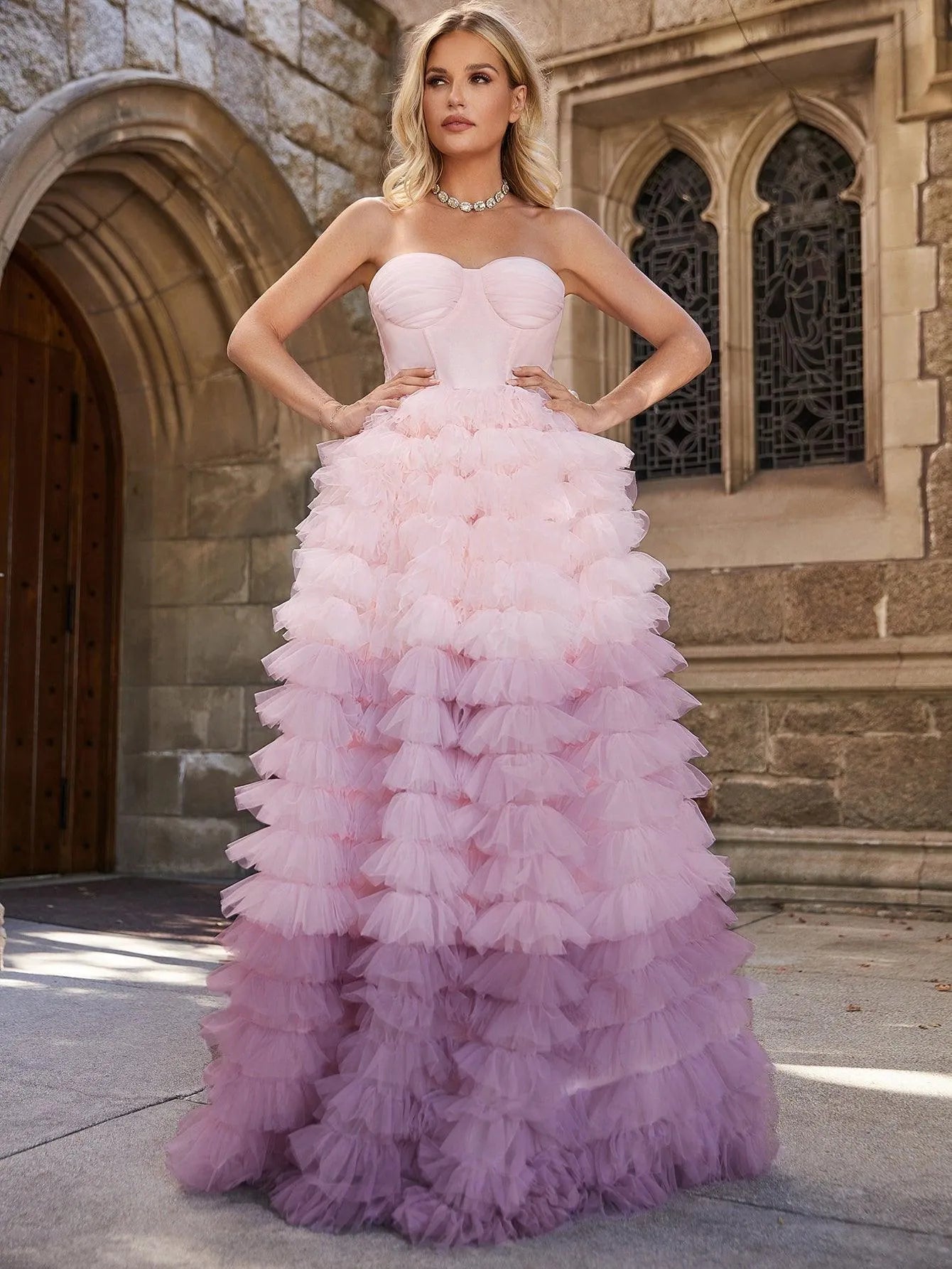 Ruched Bustier Ombre Layered Mesh Hem Wedding Dress - Elonnashop