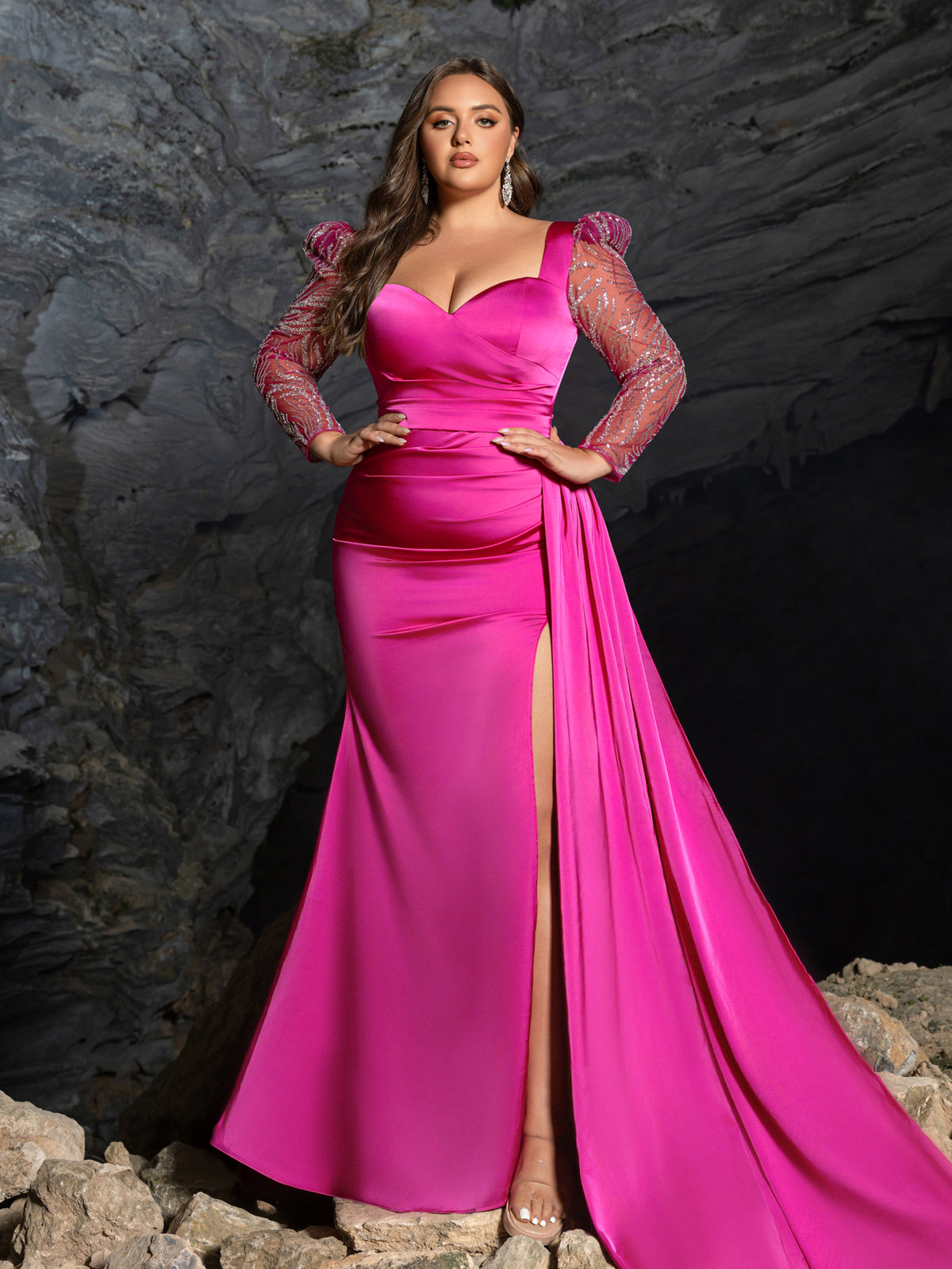 Plus Satin Evening Gown with Sweetheart Neckline & Sequin Embellished Sleeves – High Slit Mermaid Silhouette for Luxury Weddings or Red Carpet Events, 1XL-3XL