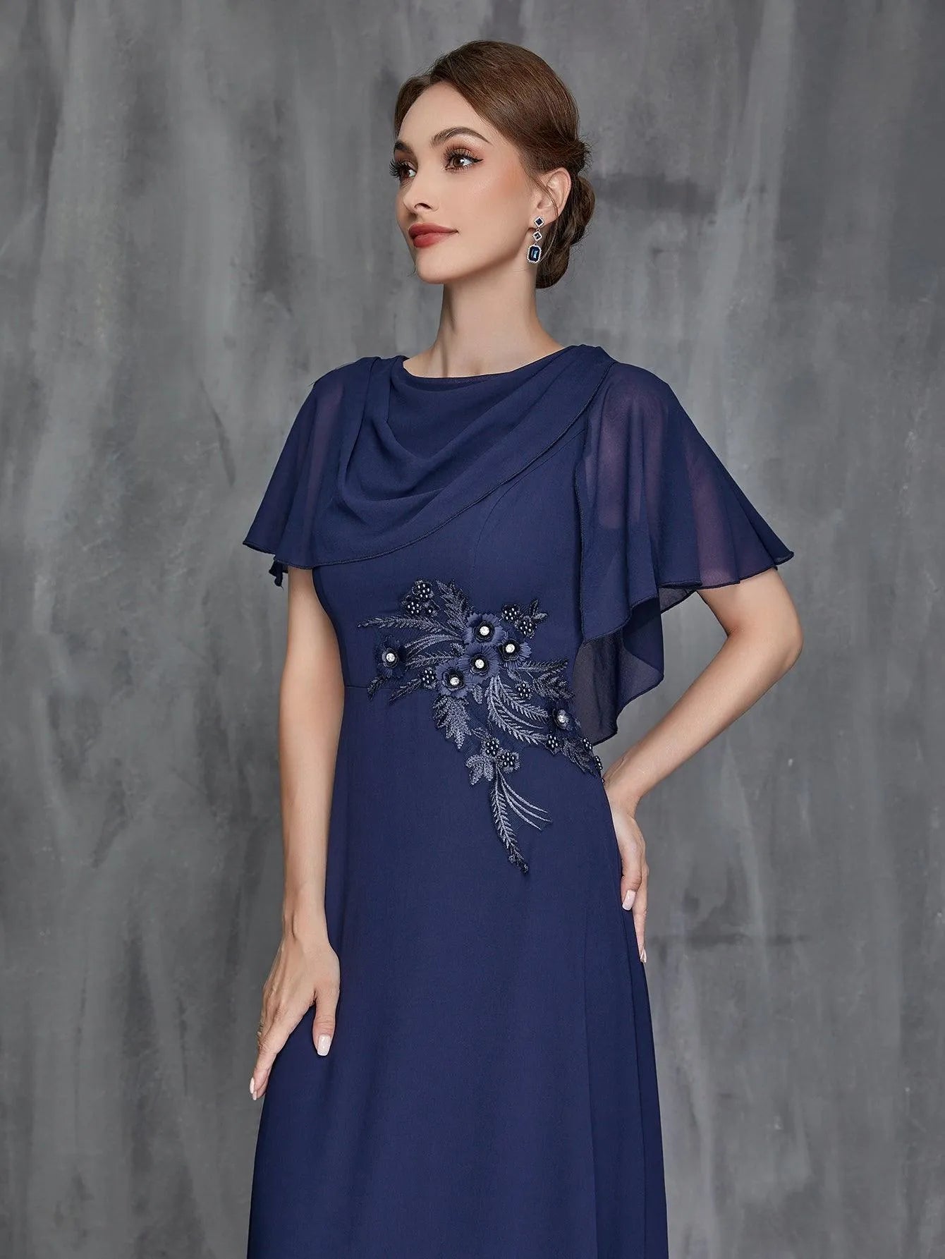 Womens' Applique Detail Chiffon Formal Dress