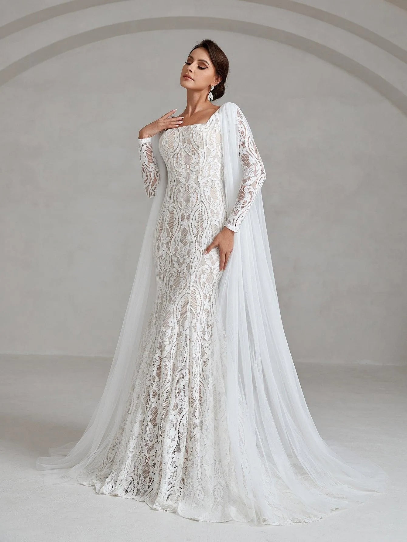 Elegant Square Neck Mermaid Lace Wedding Dress With Cape