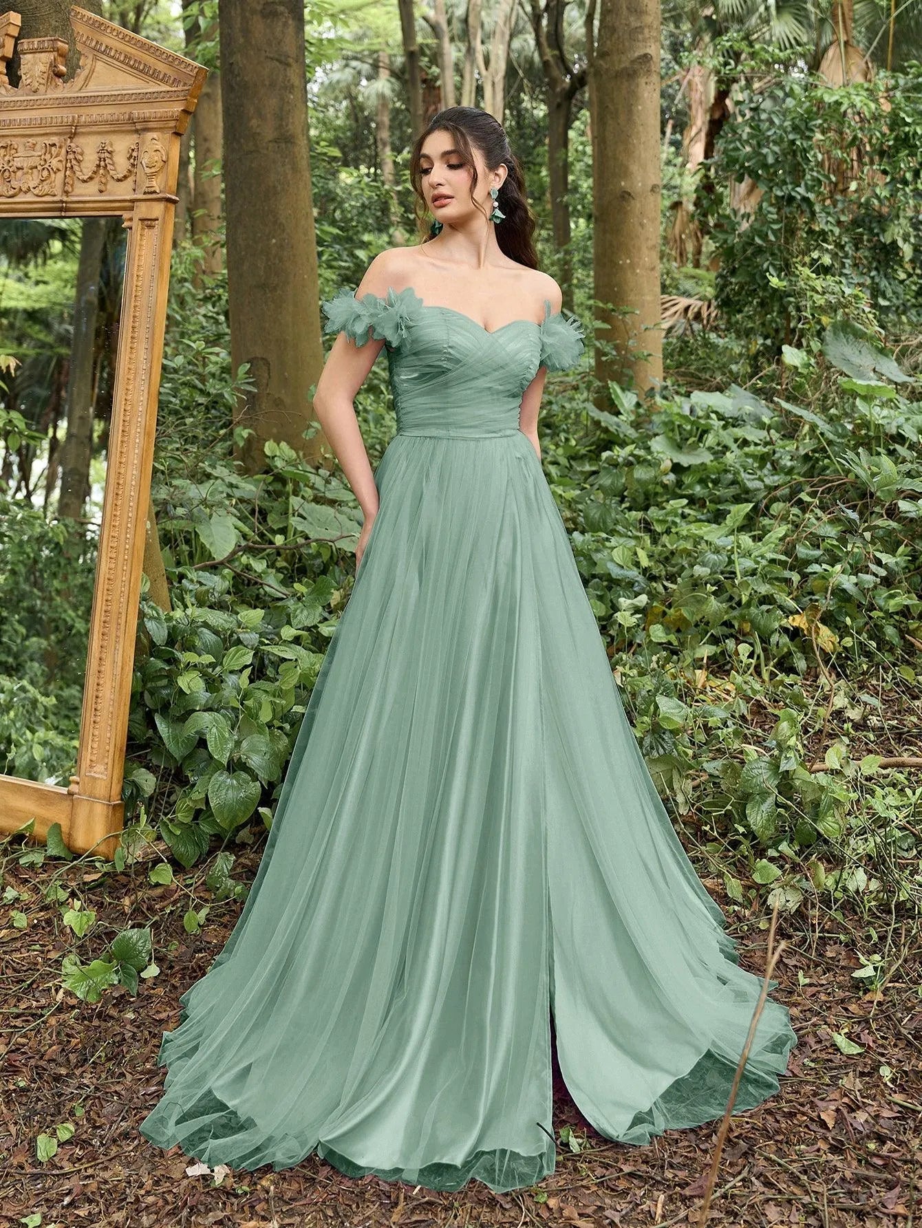 Elegant Off Shoulder Ruched Bust Split Thigh Tulle Prom Dress