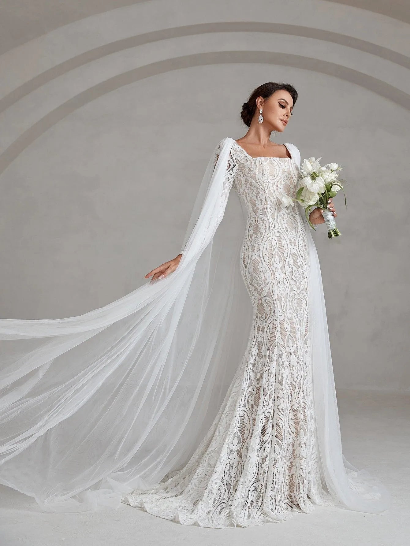 Elegant Square Neck Mermaid Lace Wedding Dress With Cape