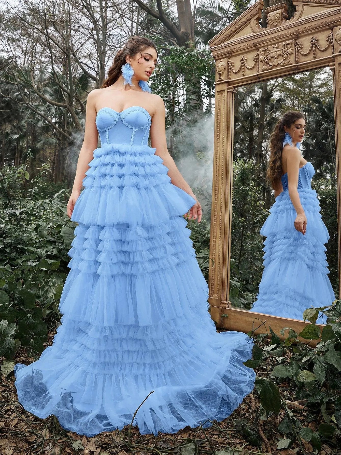 Gorgeous Strapless Cascading Ruffles Hem Tulle Prom Dress