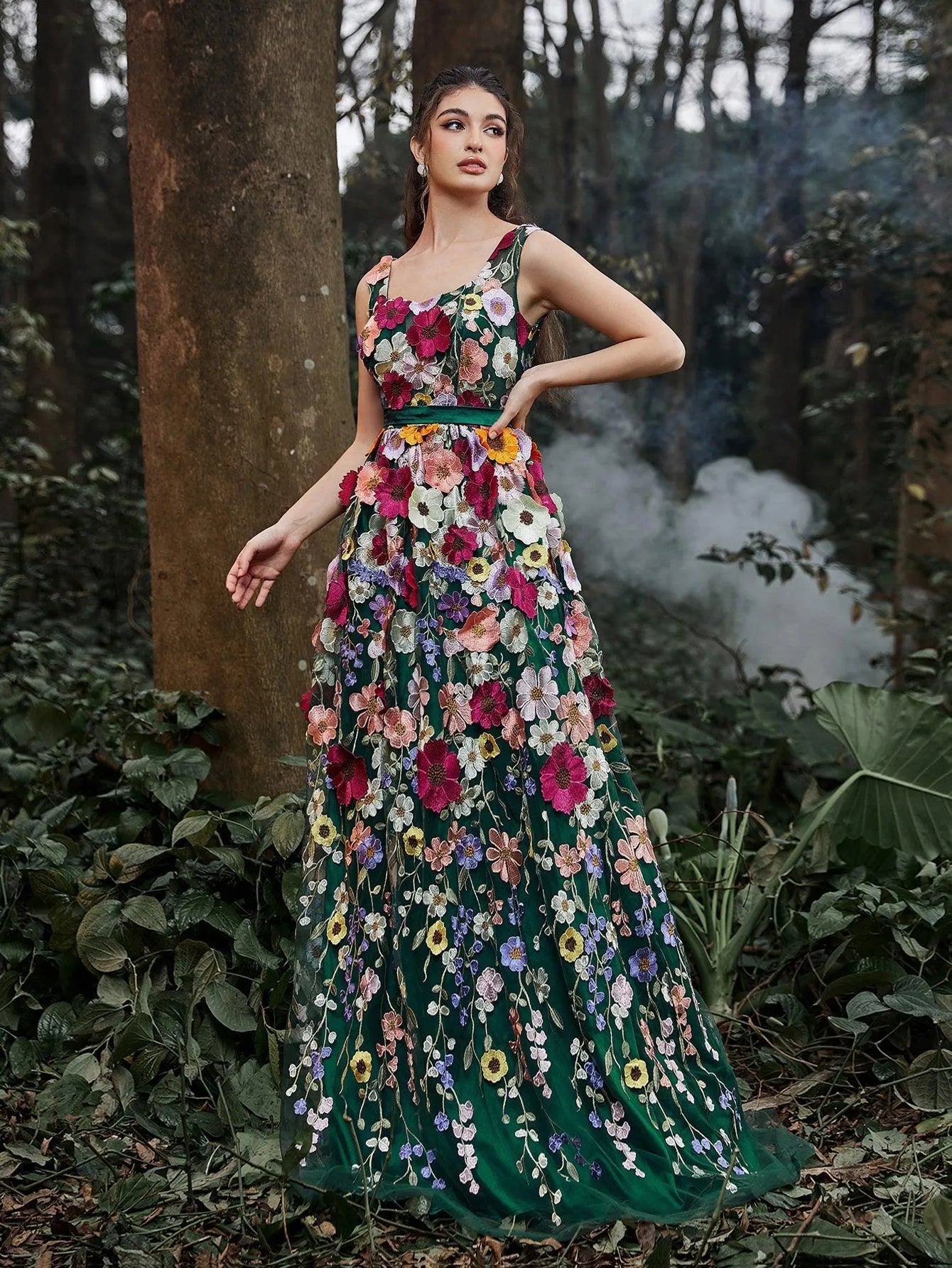 Gorgeous Square Collar Floral Embroidered Evening Dress