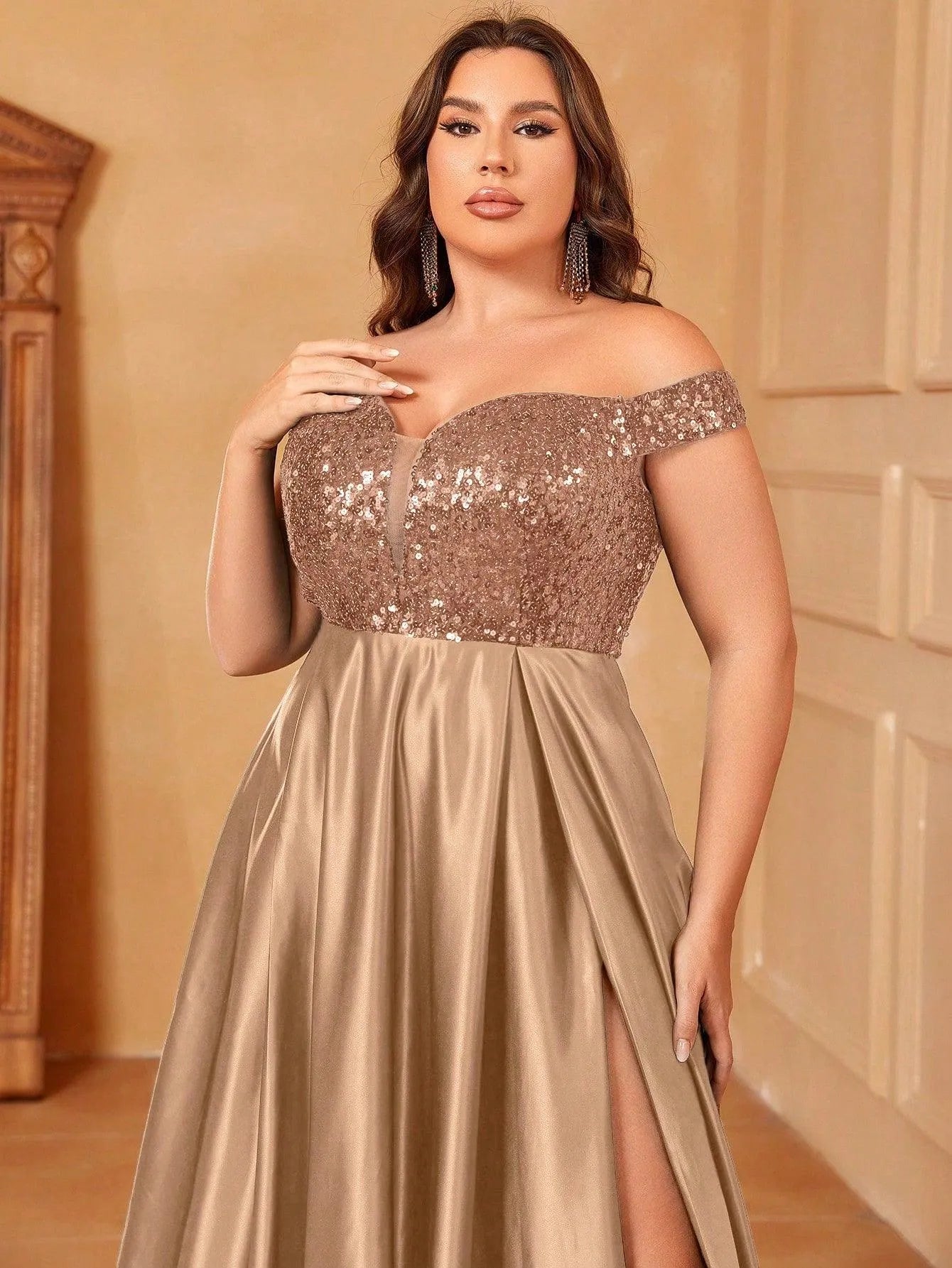 Plus Sweetheart Neckline Contrast Sequin Satin Prom Dress