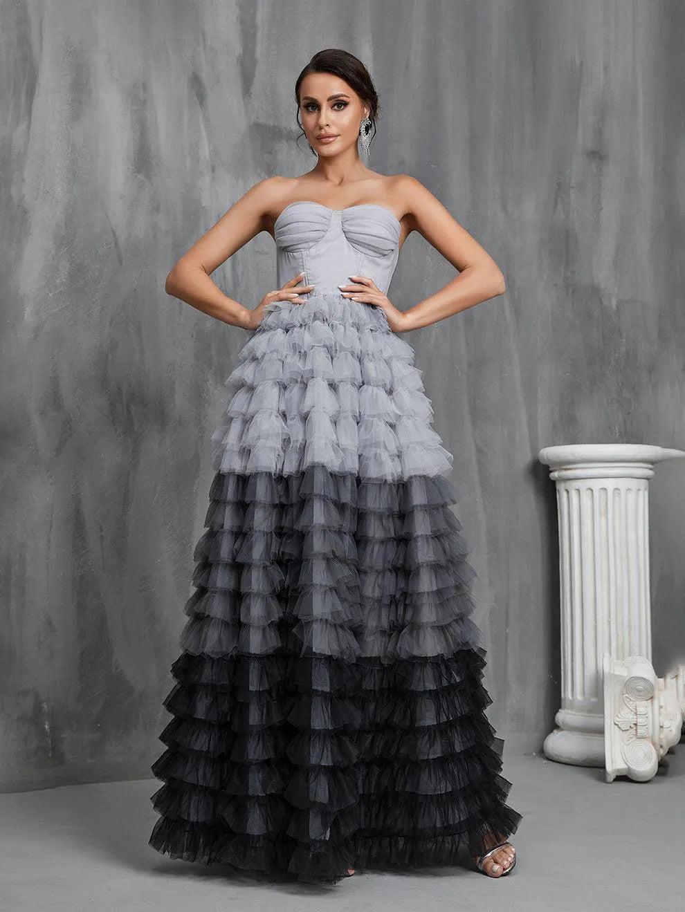 Ruched Bustier Ombre Layered Mesh Hem Wedding Dress - Elonnashop