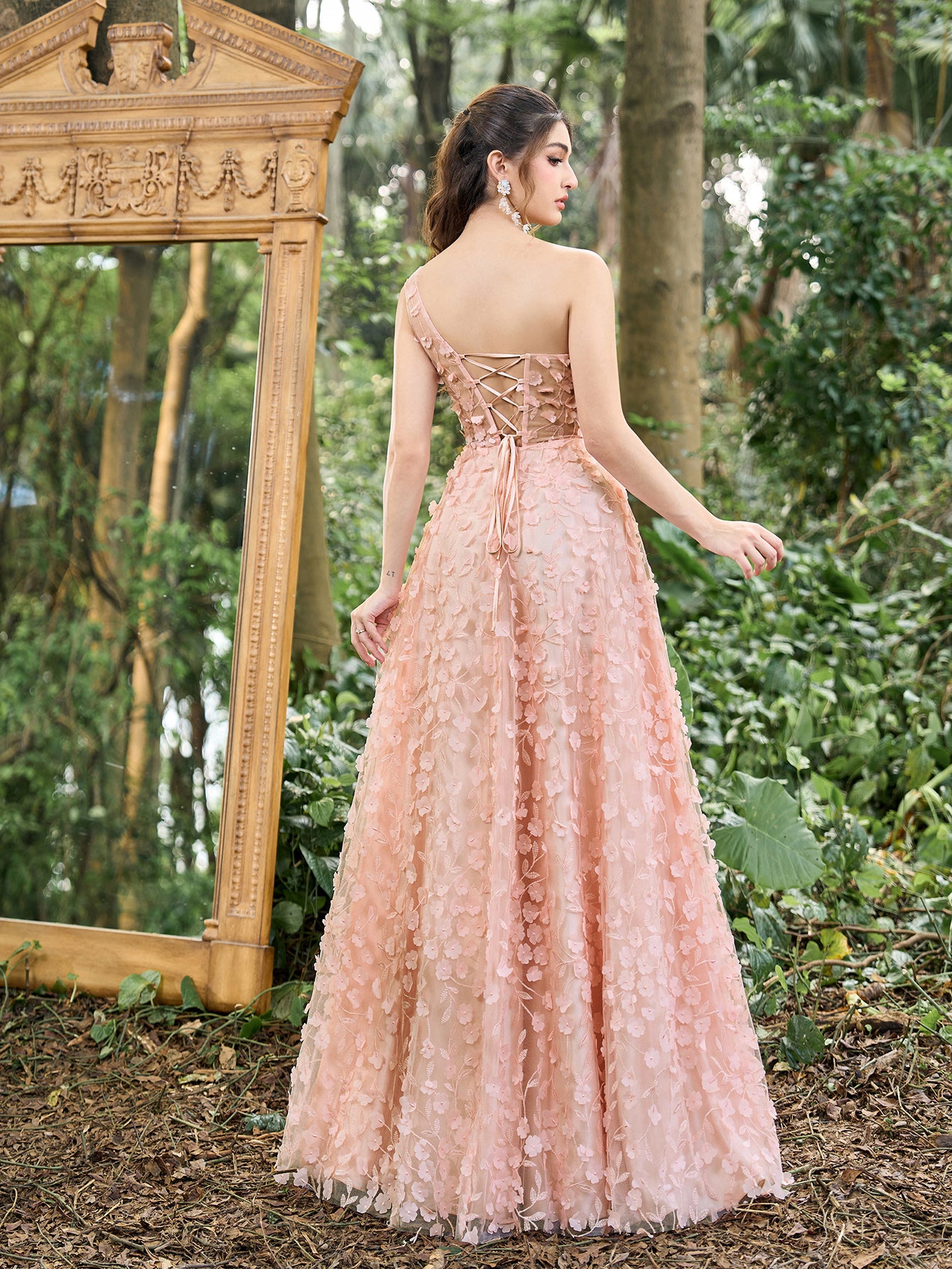 Luxury One Shoulder Lace-Up Back Floral Applique Prom Dress