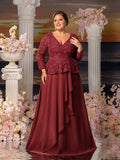 Plus Womens' Elegant Mother-of-the-Bride Gown: Lace V-Neck with Chiffon Skirt & Three-Quarter Sleeves – Elegant Formal Dress for Beach Weddings