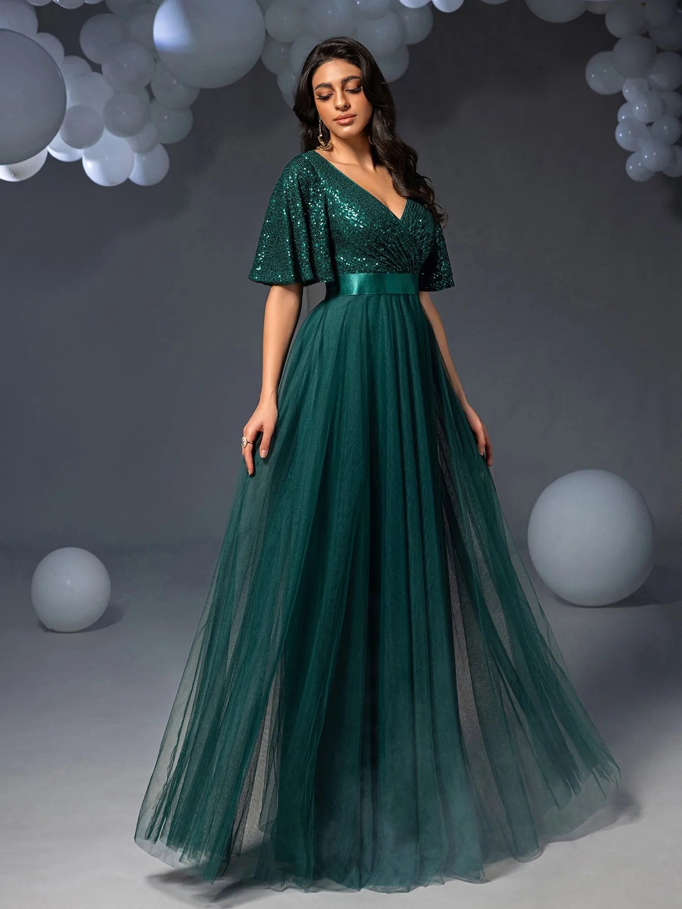 Elegant Surplice Neck Butterfly Sleeves Sequin Party Dress