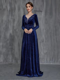 Womens' Applique Detail Split Thigh Velvet Formal Dress - Elonnashop