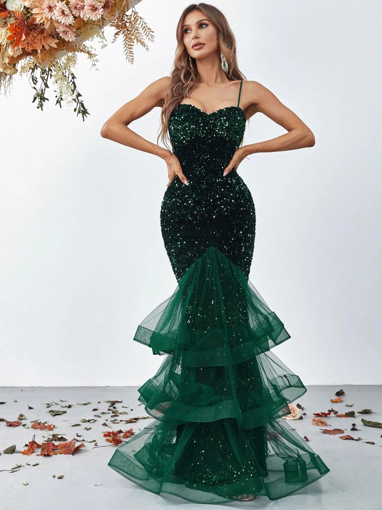 Spaghetti Strap Back Cut Out Sequin Mermaid Dress - Elonnashop