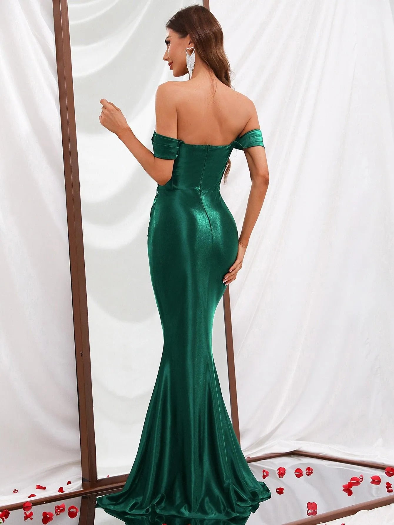 Off Shoulder Mermaid Hem Satin Prom Dress - Elonnashop