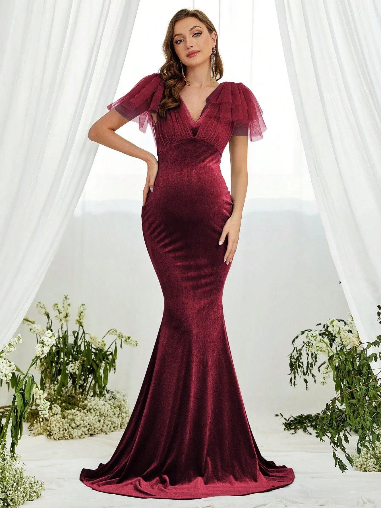 Maternity Contrast Mesh Mermaid Hem Velvet Dress